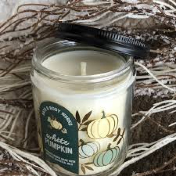 NWT Bath & Body Works WHITE PUMPKIN Single Wick Candle 7 oz. - Picture 3 of 3